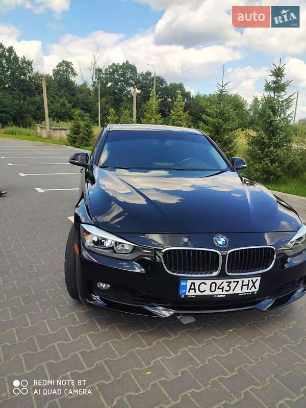 Седан BMW 3 Series 2015 в Луцьку