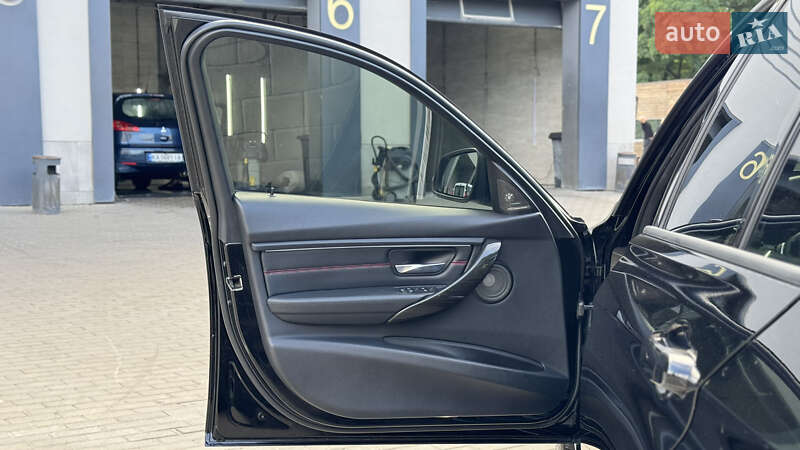 Седан BMW 3 Series 2013 в Киеве