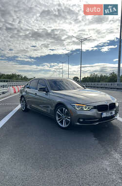 Седан BMW 3 Series 2016 в Киеве