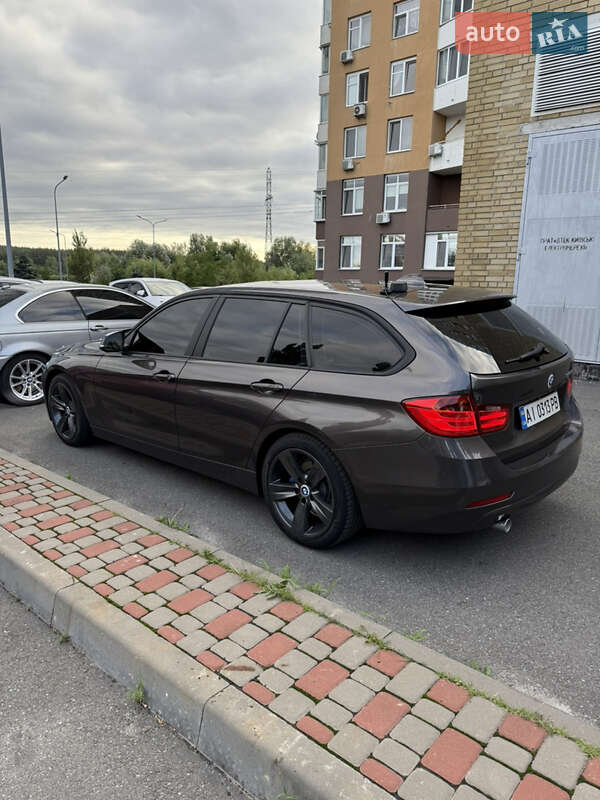Универсал BMW 3 Series 2015 в Киеве