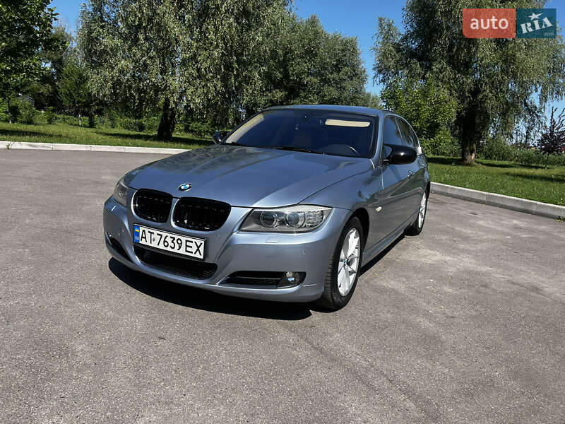 BMW 3 Series 2010