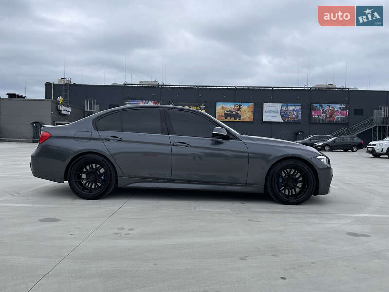 Седан BMW 3 Series 2015 в Киеве