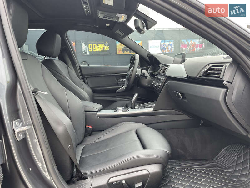 Седан BMW 3 Series 2015 в Киеве