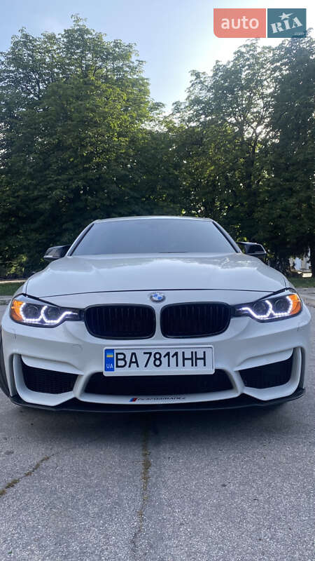 Седан BMW 3 Series 2012 в Желтых Водах