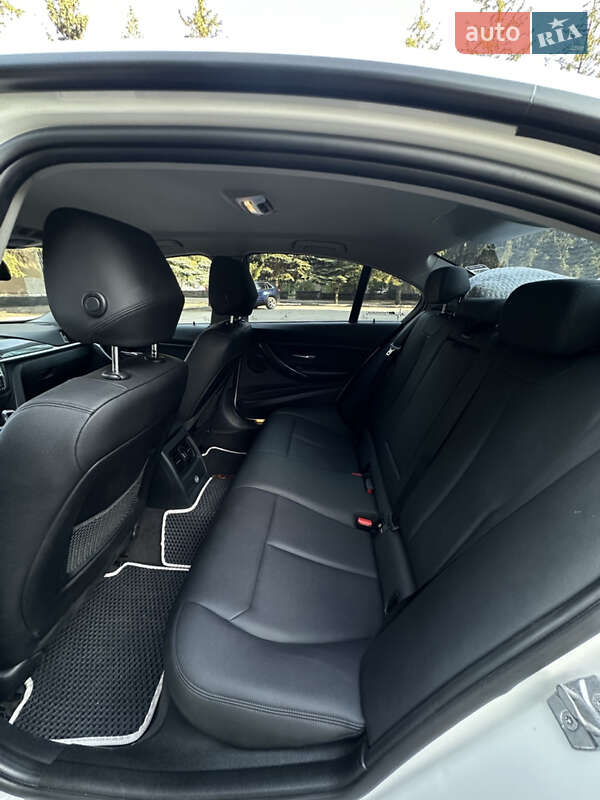 Седан BMW 3 Series 2012 в Желтых Водах