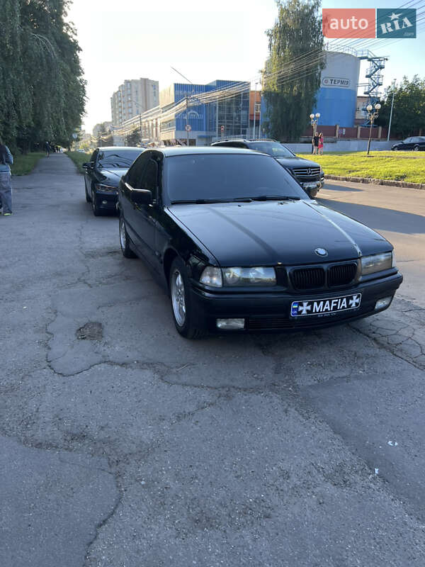 Седан BMW 3 Series 1995 в Павлограде фото 4 Седан BMW 3 Series 1995 в Павлограде