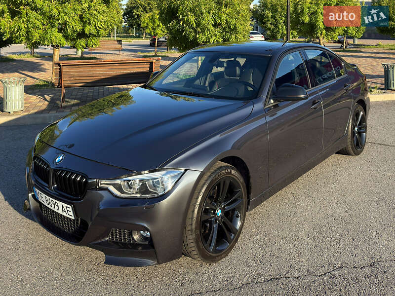 BMW 3 Series 2012