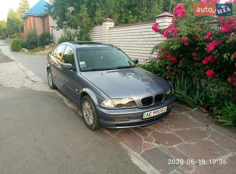 BMW 3 Series 1999