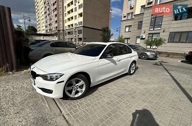 Седан BMW 3 Series 2014 в Одесі