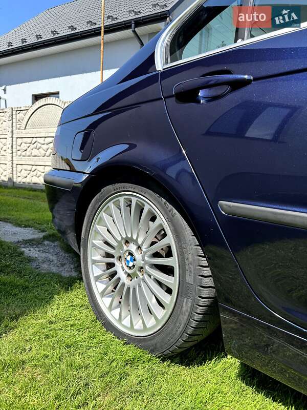 Седан BMW 3 Series 2002 в Млинове
