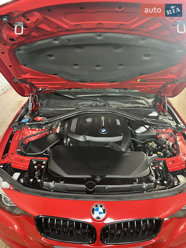 Седан BMW 3 Series 2016 в Борисполі