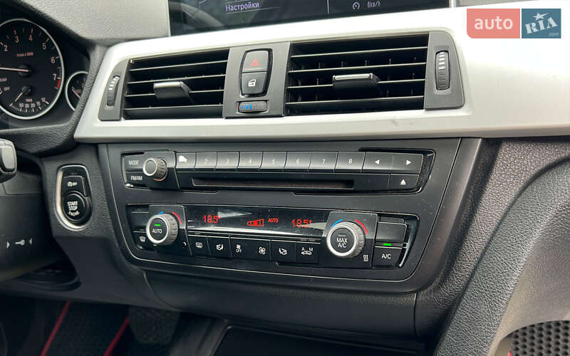 Седан BMW 3 Series 2013 в Львове