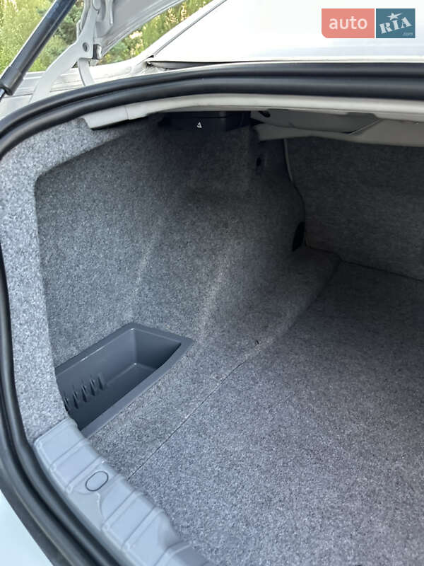 Седан BMW 3 Series 2008 в Хмельницком фото 18 Седан BMW 3 Series 2008 в Хмельницком