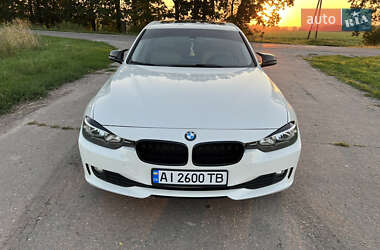Седан BMW 3 Series 2014 в Тетієві