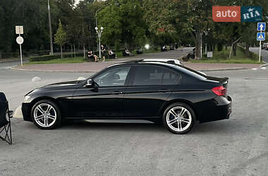 Седан BMW 3 Series 2015 в Запоріжжі