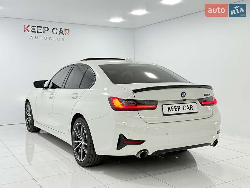 Седан BMW 3 Series 2019 в Одесі
