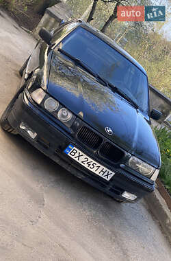 Седан BMW 3 Series 1991 в Ровно