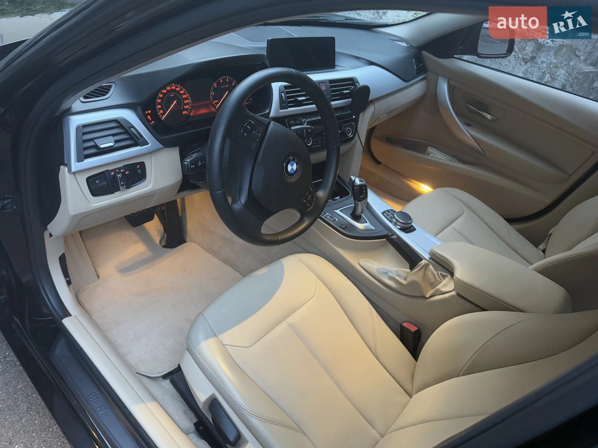 2016 BMW 3er - мініатюра 14