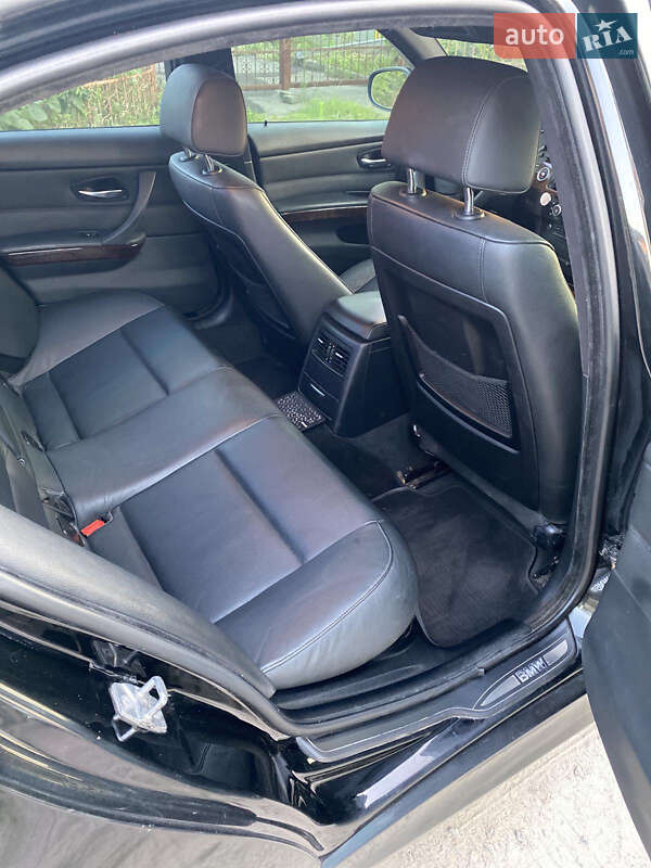 Седан BMW 3 Series 2009 в Кременчуге фото 8 Седан BMW 3 Series 2009 в Кременчуге