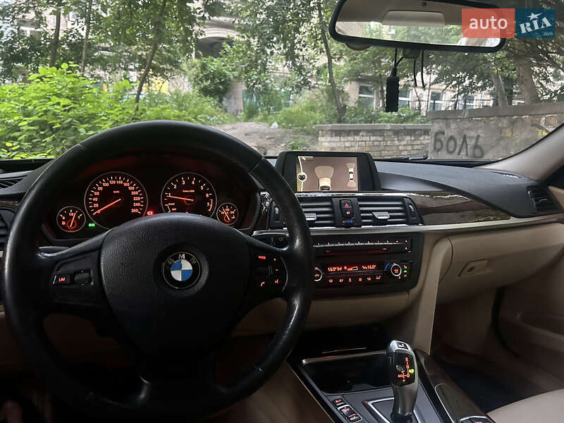 Седан BMW 3 Series 2012 в Киеве