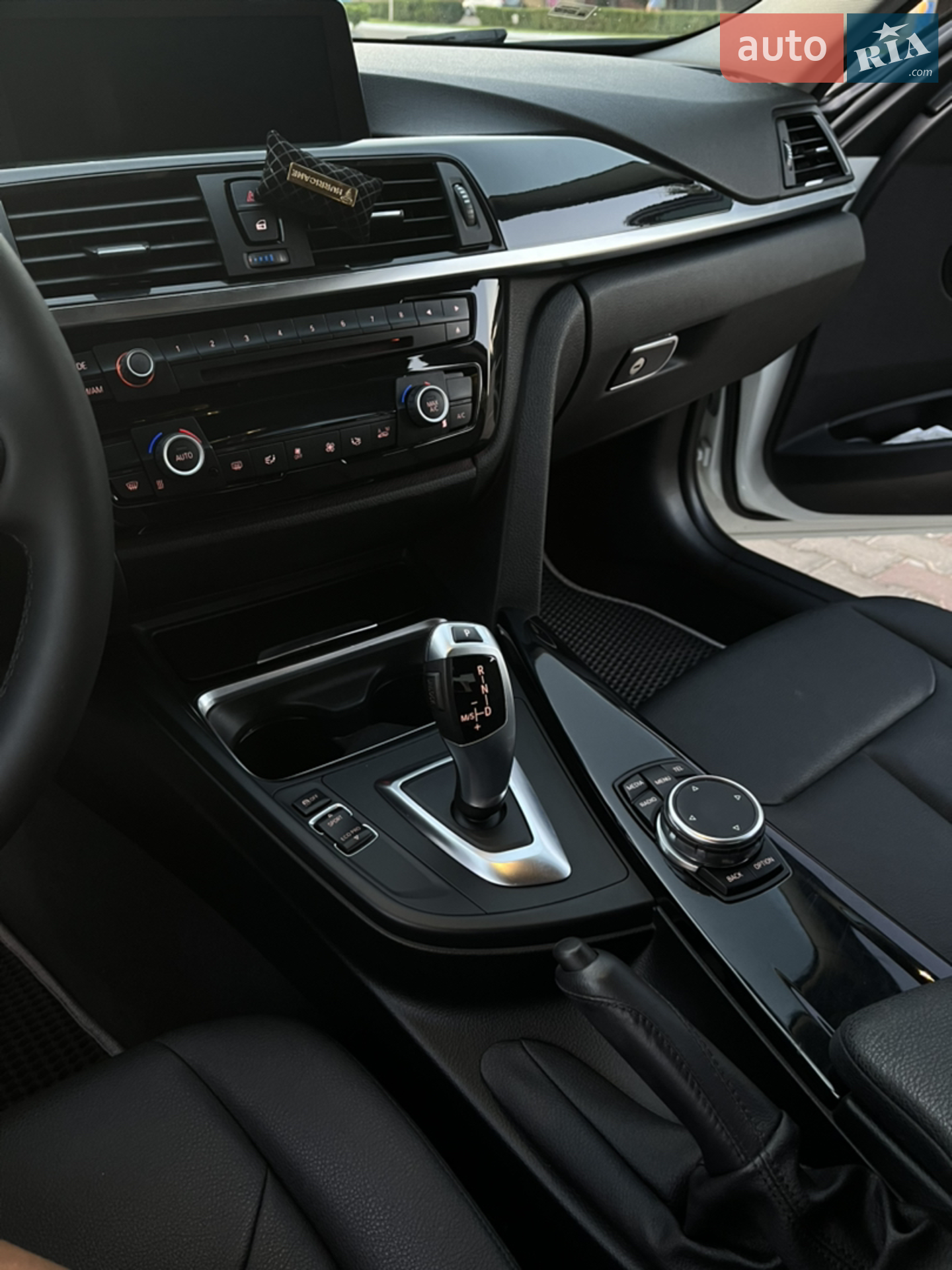 2014 BMW 3er - мініатюра 21