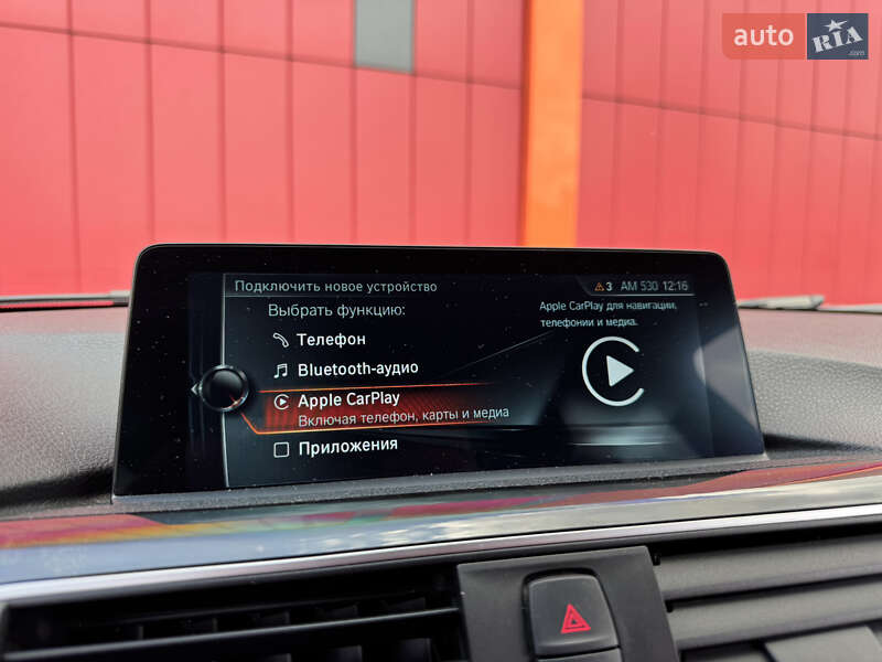 Седан BMW 3 Series 2017 в Киеве