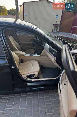 Седан BMW 3 Series 2012 в 