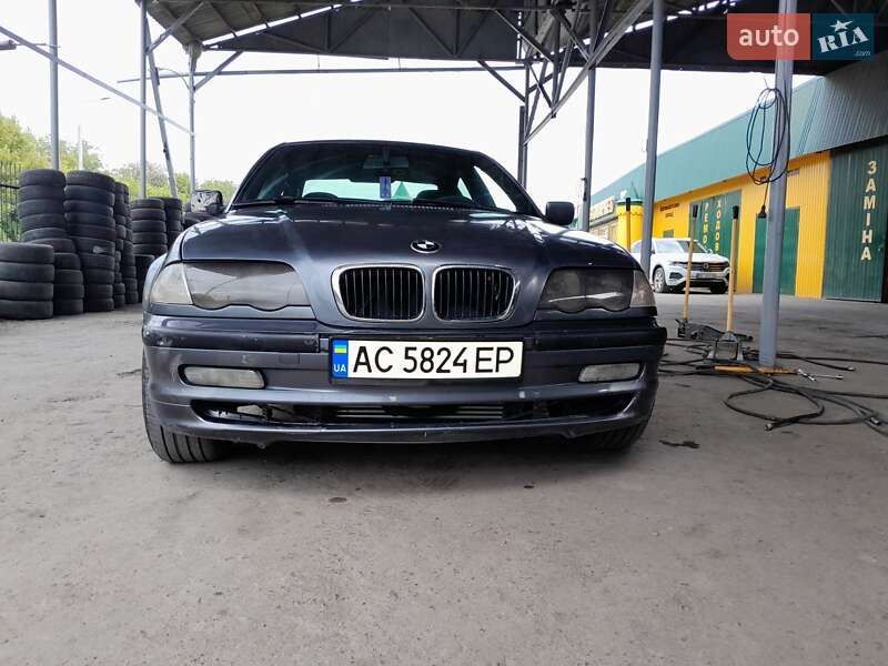 BMW 3 Series 2001