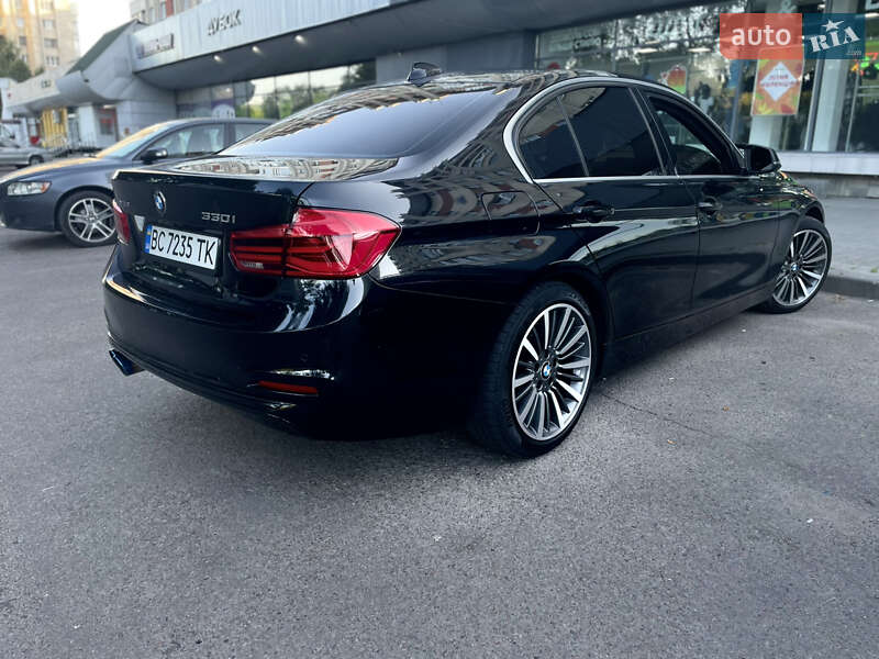 Седан BMW 3 Series 2017 в Львове