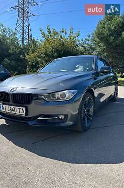 Седан BMW 3 Series 2012 в Вышгороде