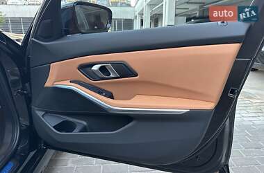 Седан BMW 3 Series 2024 в 