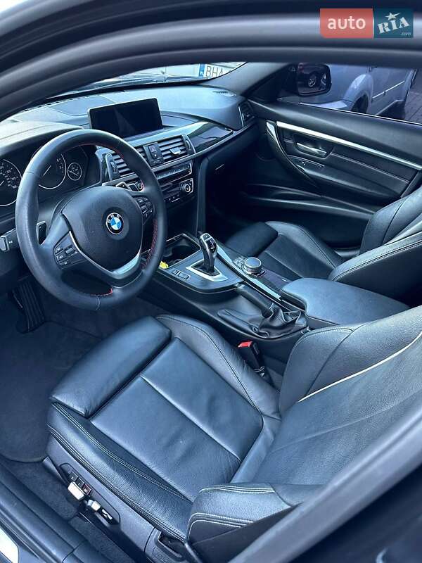 Седан BMW 3 Series 2017 в Баштанці