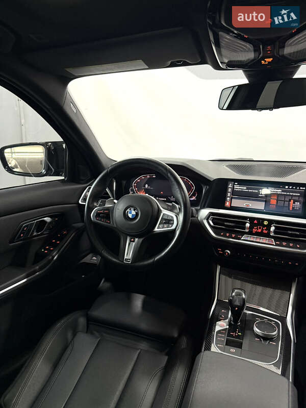 Седан BMW 3 Series 2019 в Одесі
