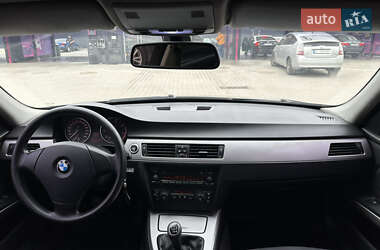 Седан BMW 3 Series 2006 в 