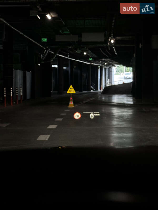 Седан BMW 3 Series 2019 в Києві