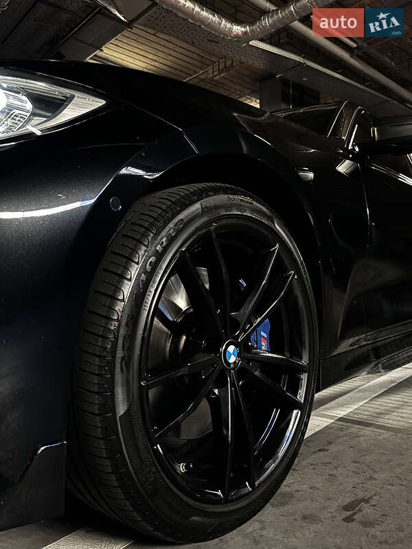 Седан BMW 3 Series 2019 в Києві