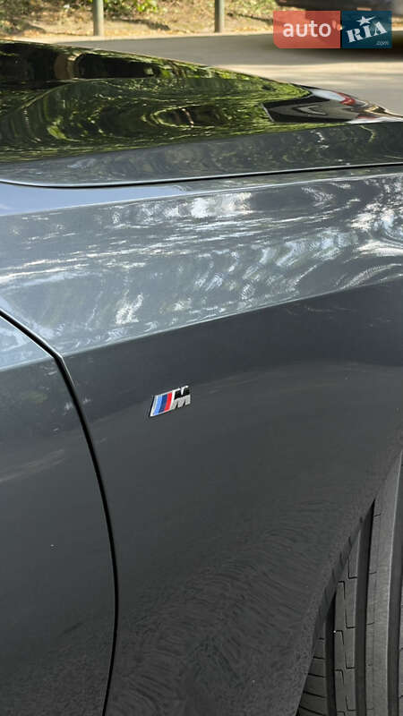 Седан BMW 3 Series 2019 в Львові