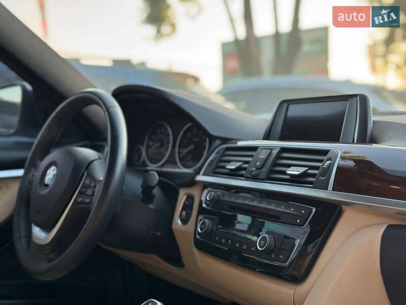 Седан BMW 3 Series 2017 в Львові фото 18 Седан BMW 3 Series 2017 в Львові