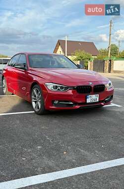Седан BMW 3 Series 2013 в Львові