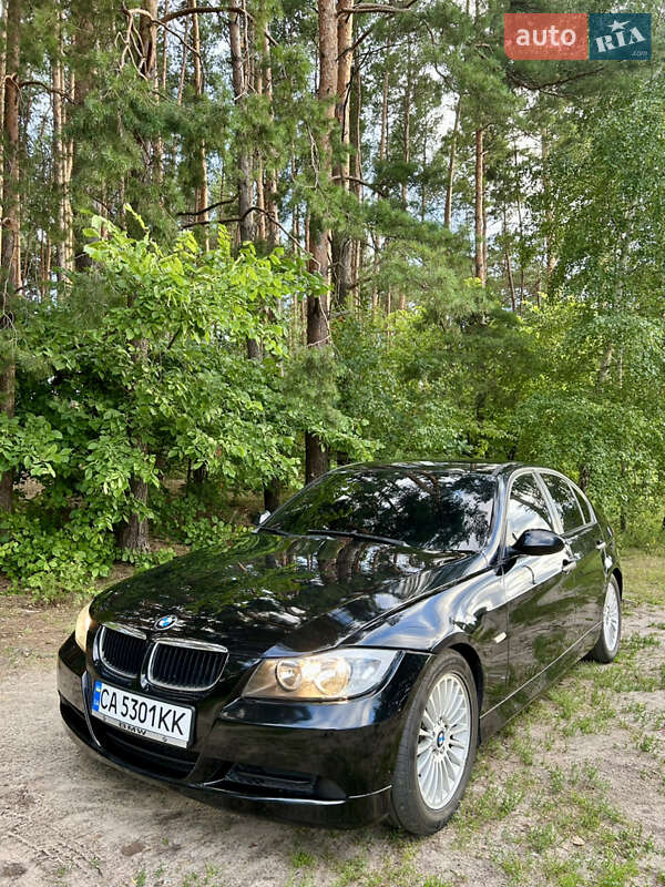 BMW 3 Series 2005