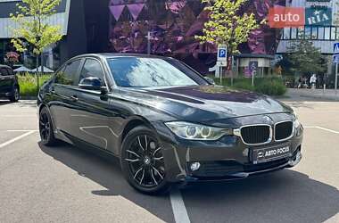 Седан BMW 3 Series 2013 в Києві
