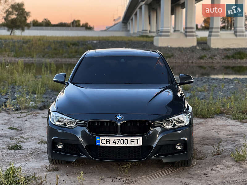 Седан BMW 3 Series 2018 в Чернігові