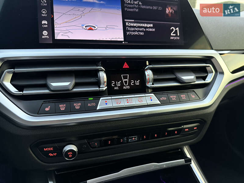 Седан BMW 3 Series 2022 в Дніпрі