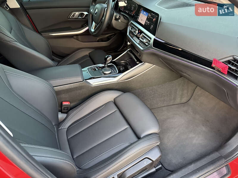 Седан BMW 3 Series 2022 в Дніпрі