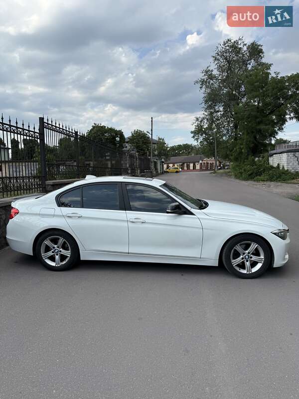 Седан BMW 3 Series 2014 в Каменском фото 3 Седан BMW 3 Series 2014 в Каменском