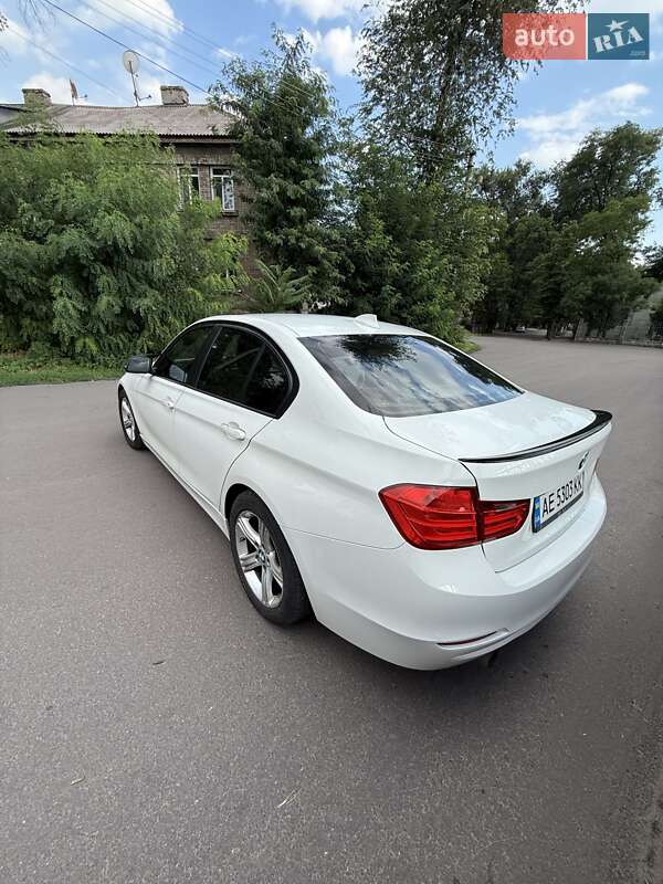 Седан BMW 3 Series 2014 в Каменском фото 5 Седан BMW 3 Series 2014 в Каменском