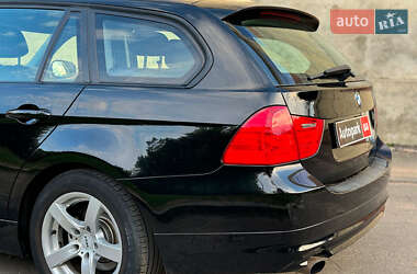 Універсал BMW 3 Series 2010 в 