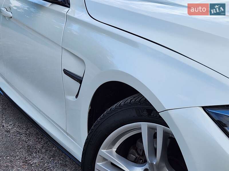 Седан BMW 3 Series 2017 в Ровно