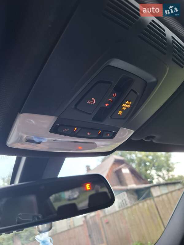 Седан BMW 3 Series 2017 в Конотопе