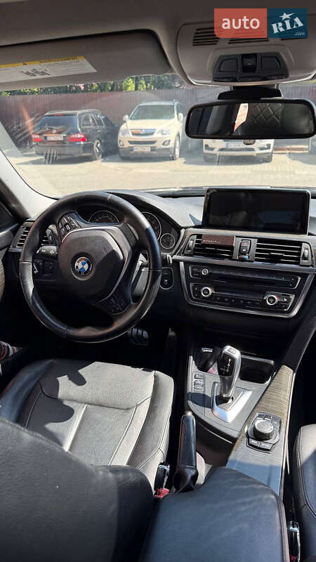 Седан BMW 3 Series 2012 в Стрые